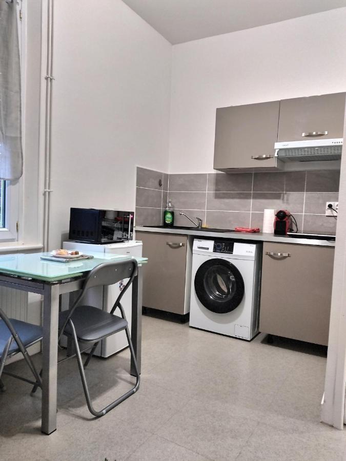 Superbe Studio 3 Face Gare Évreux Eksteriør billede